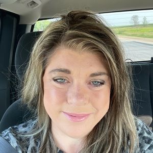 Meet your Posher, Tracy